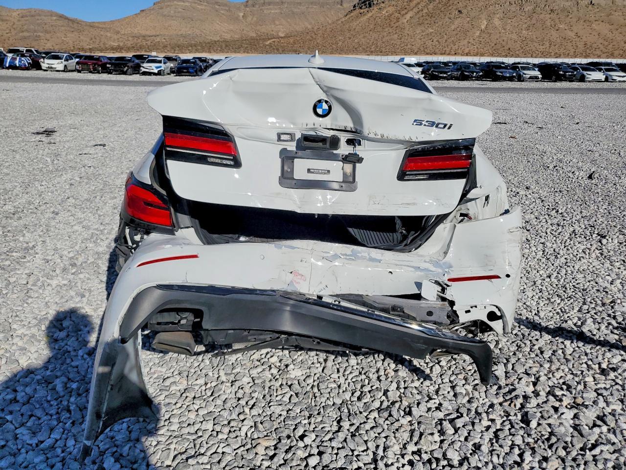 2021 BMW 530 I - zdjęcie 6