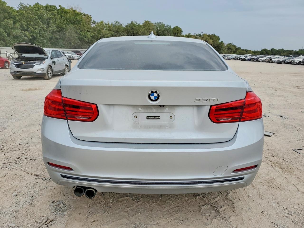 2018 BMW 330 I - zdjęcie 6