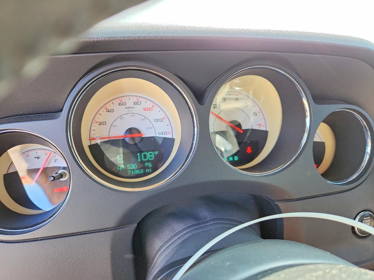 2014 Dodge Challenger Sxt - zdjęcie 9