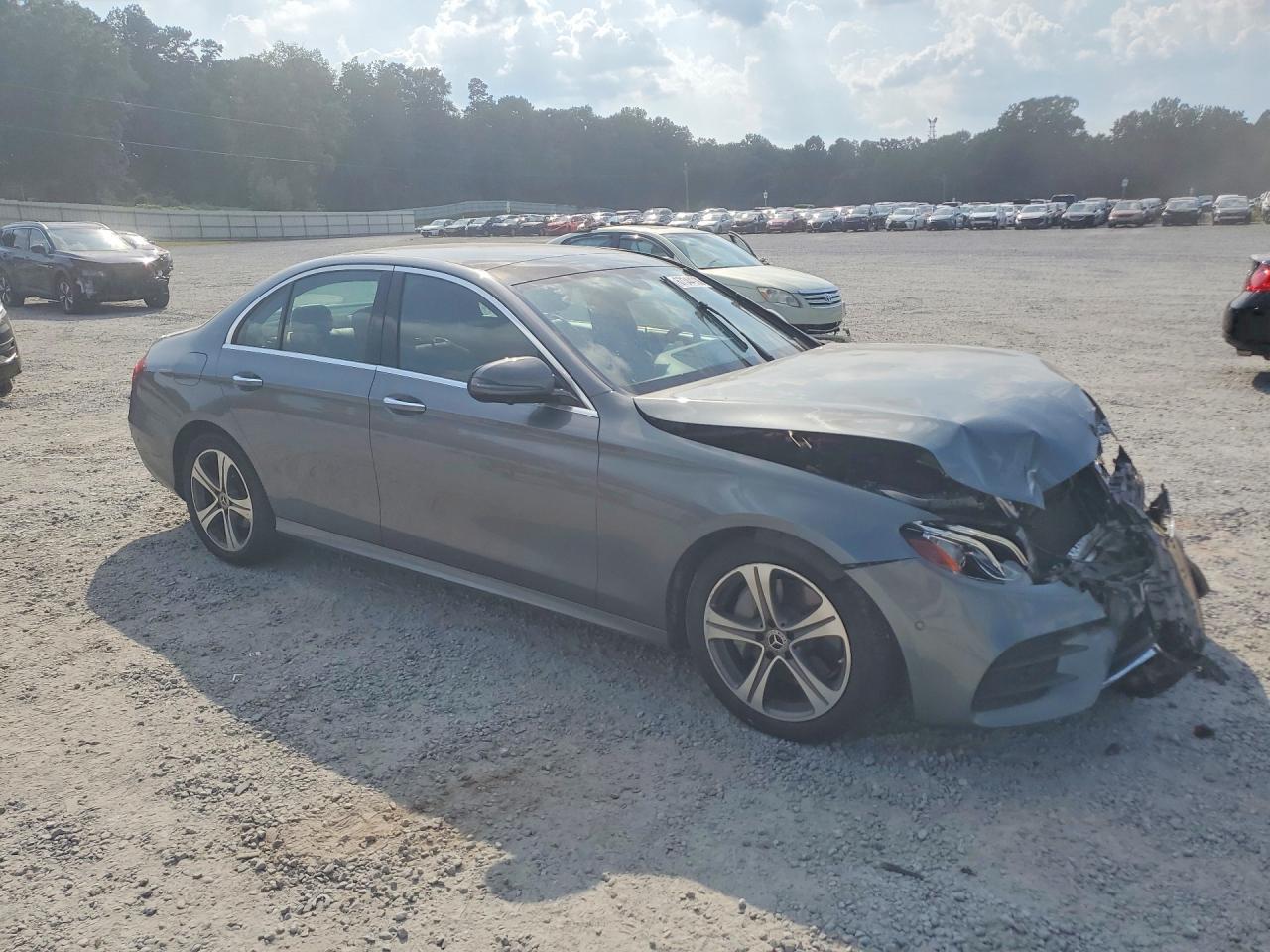 2020 Mercedes-Benz E 350 4Matic - zdjęcie 4