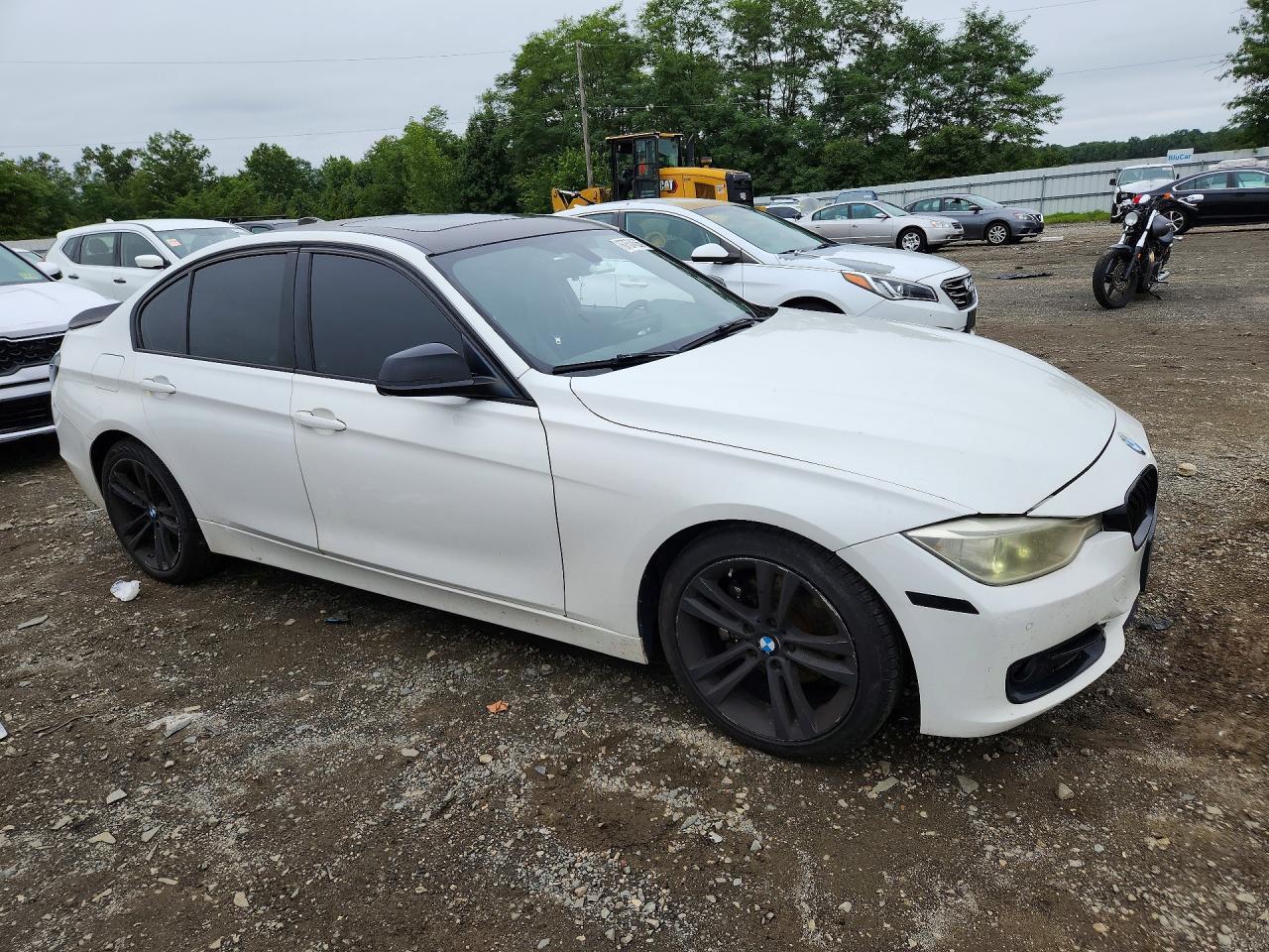 2013 BMW Seria 3 328i - zdjęcie 4