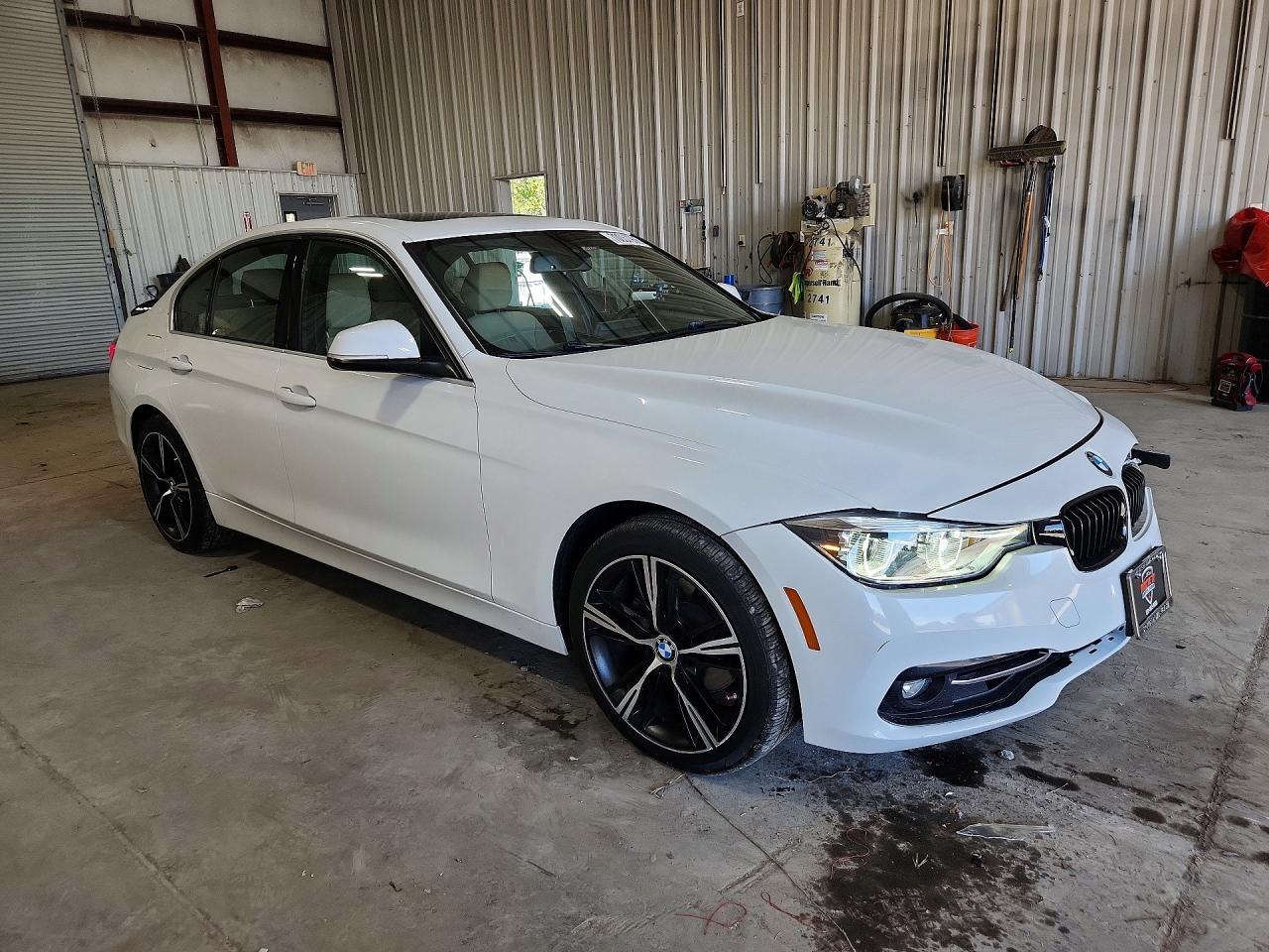 BMW Seria 3 - zdjęcie 4