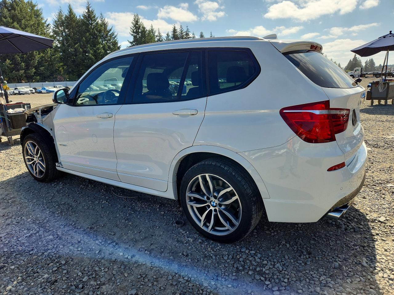 2017 BMW X3 xDrive28I - zdjęcie 2