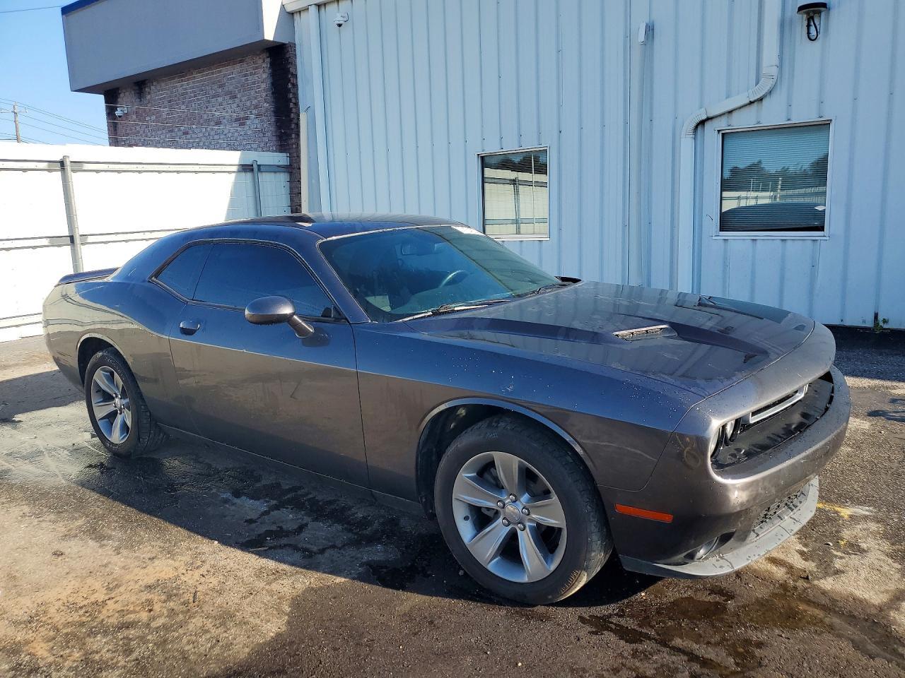 2019 Dodge Challenger Sxt - zdjęcie 4