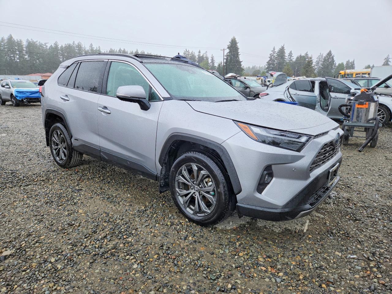 2023 Toyota Rav4 Limited - zdjęcie 4