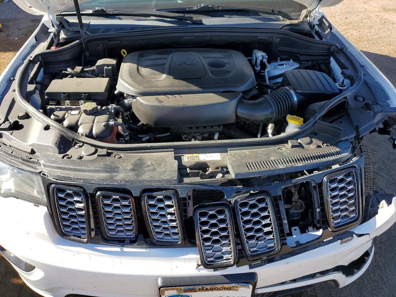 2019 Jeep Grand Cherokee Laredo - zdjęcie 12