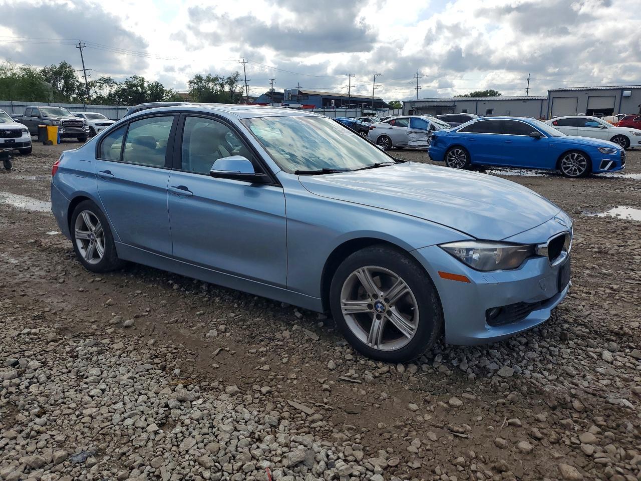 2013 BMW Seria 3 328i - zdjęcie 4