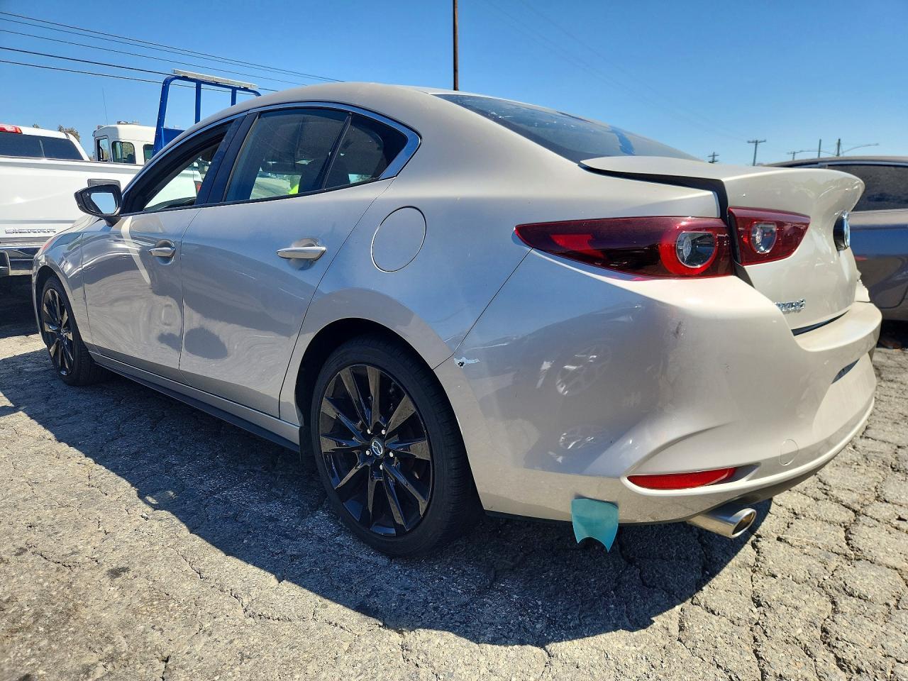 2024 Mazda 3 Select Sport - zdjęcie 2