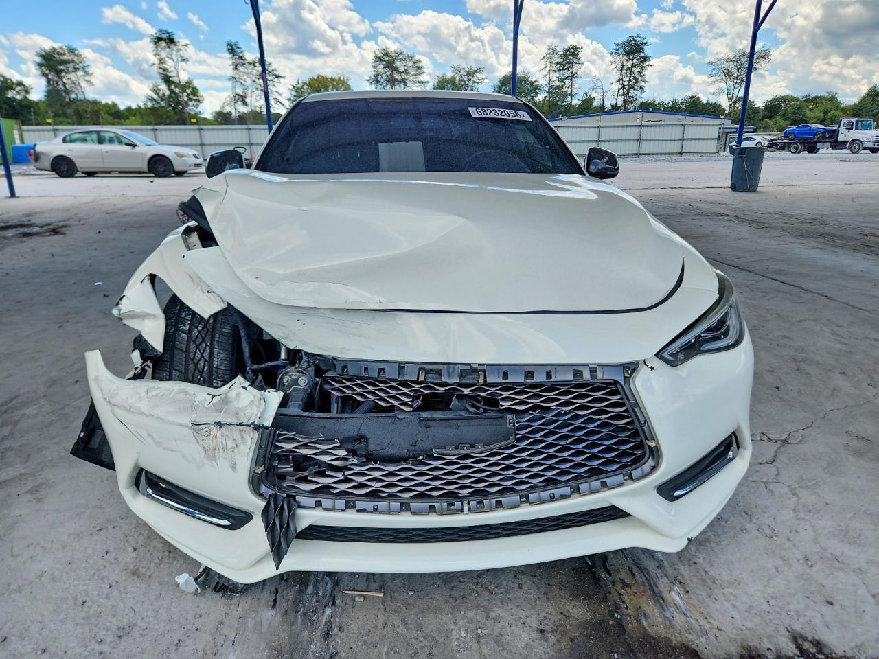 2017 Infiniti Q60 Red Sport 400 - zdjęcie 5
