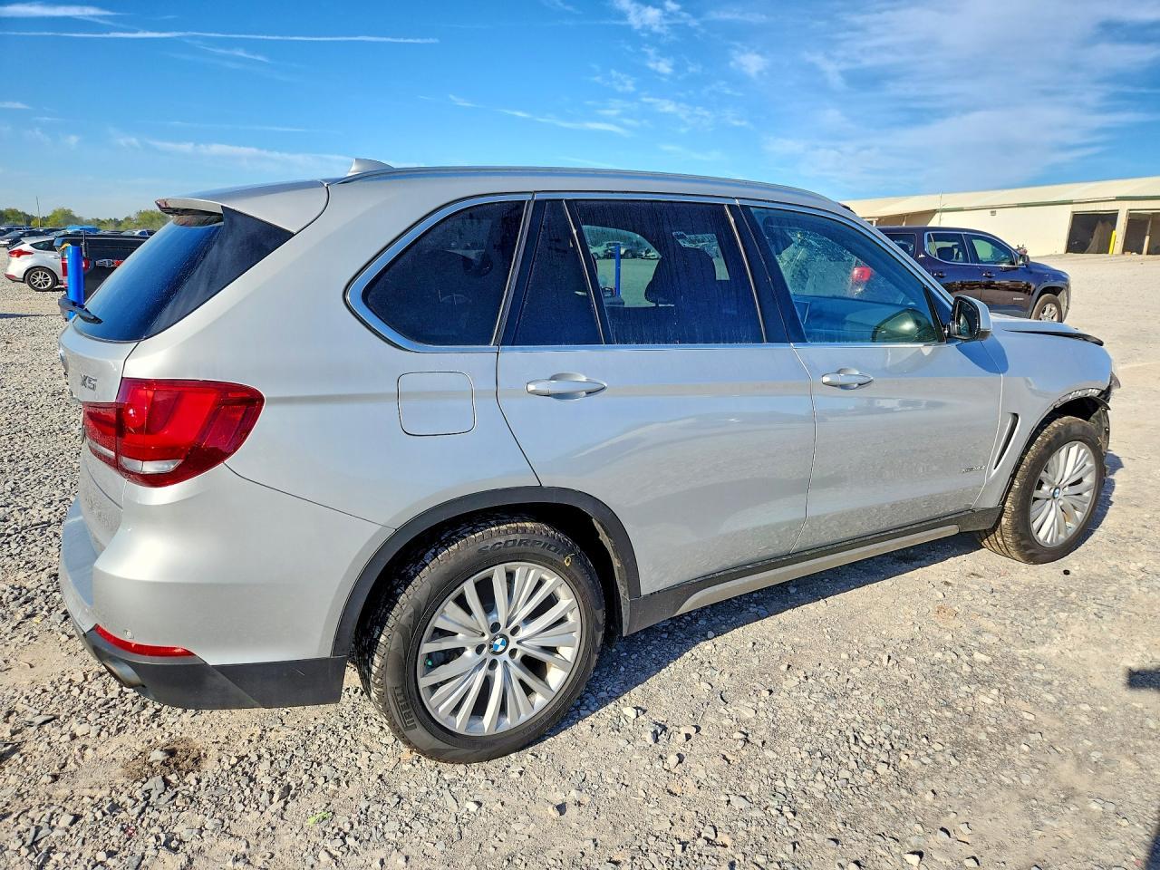 2017 BMW X5 xDrive35I - zdjęcie 3