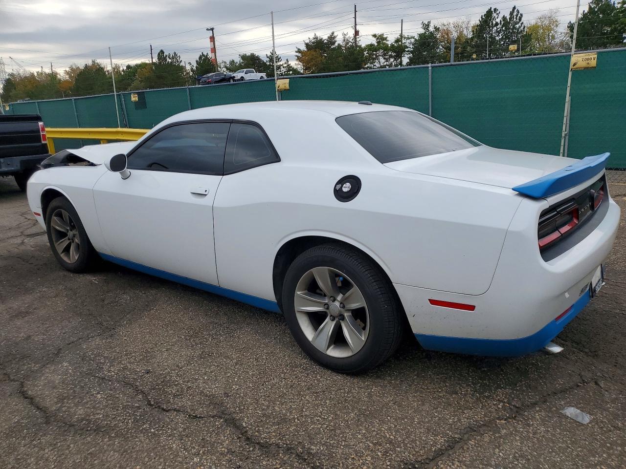 2017 Dodge Challenger Sxt - zdjęcie 2