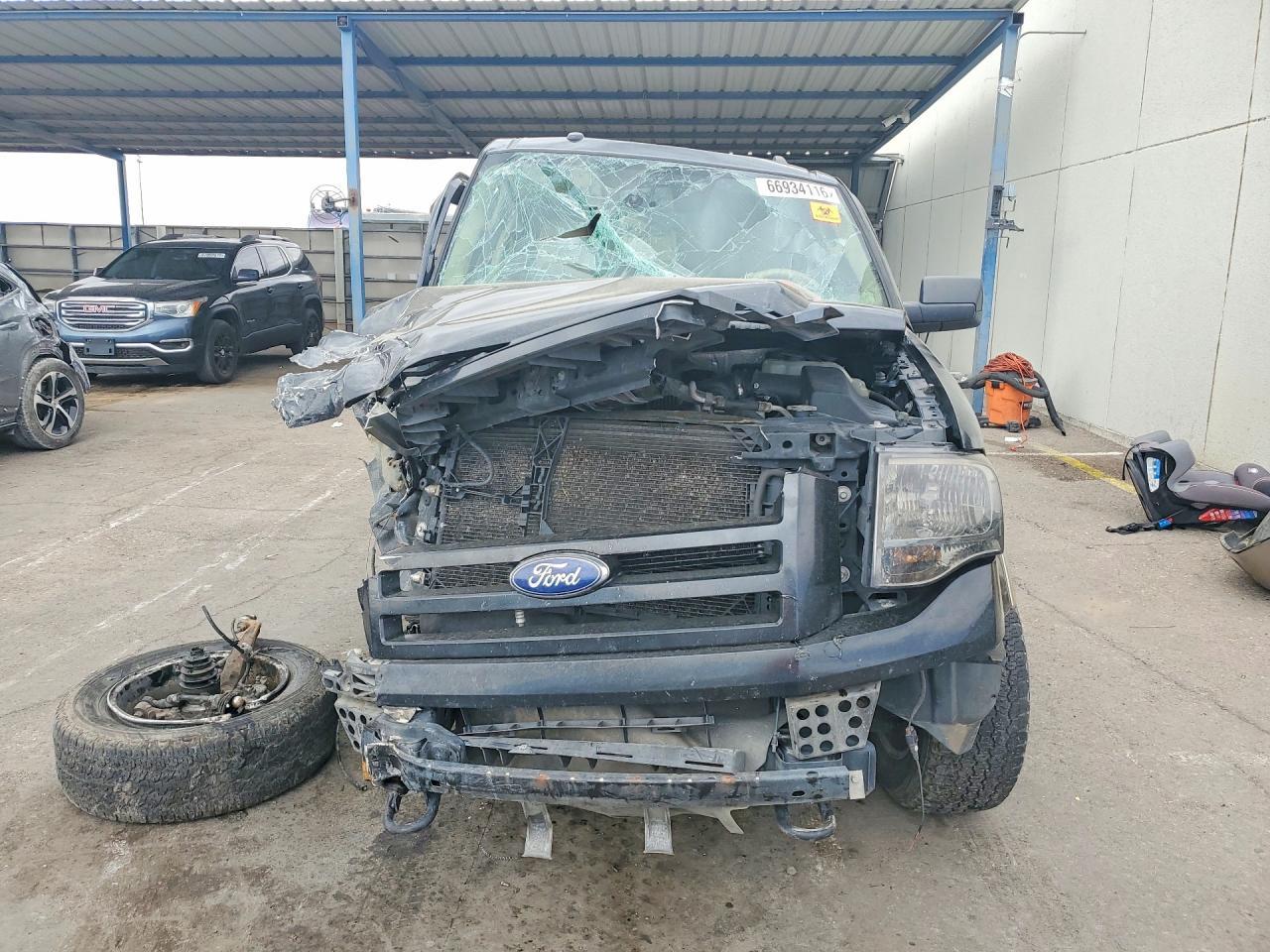 2013 Ford Expedition Xlt - zdjęcie 5