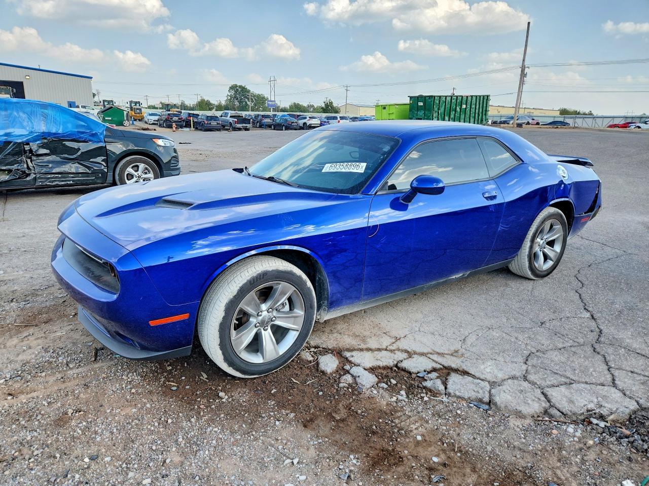 2022 Dodge Challenger Sxt - zdjęcie główne