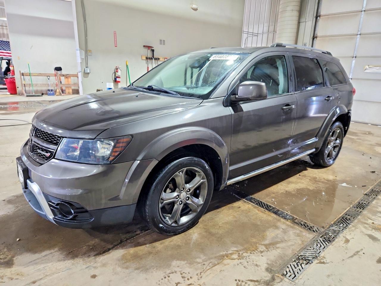 2015 Dodge Journey Crossroad - zdjęcie główne