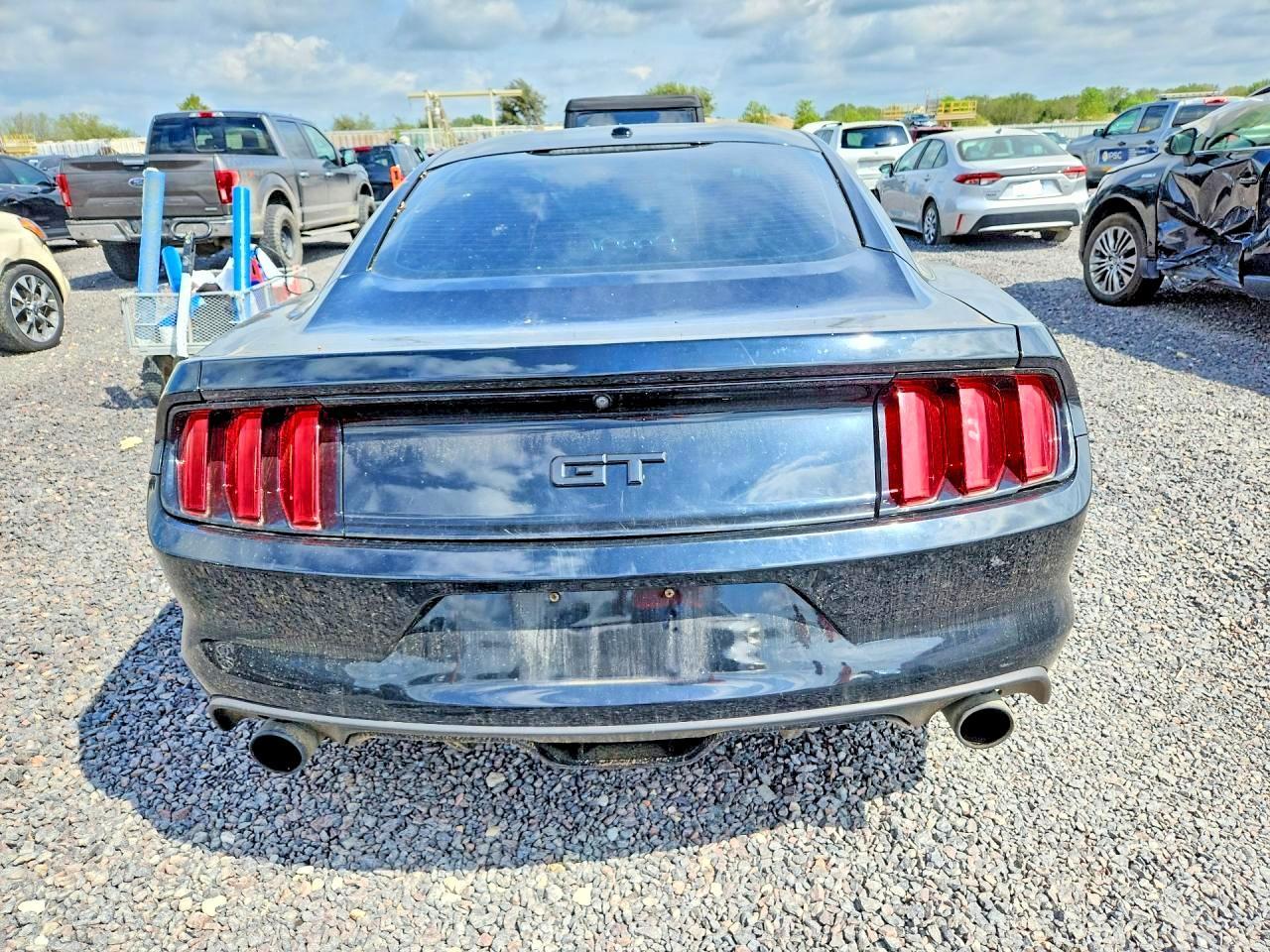 2017 Ford Mustang Gt - zdjęcie 6