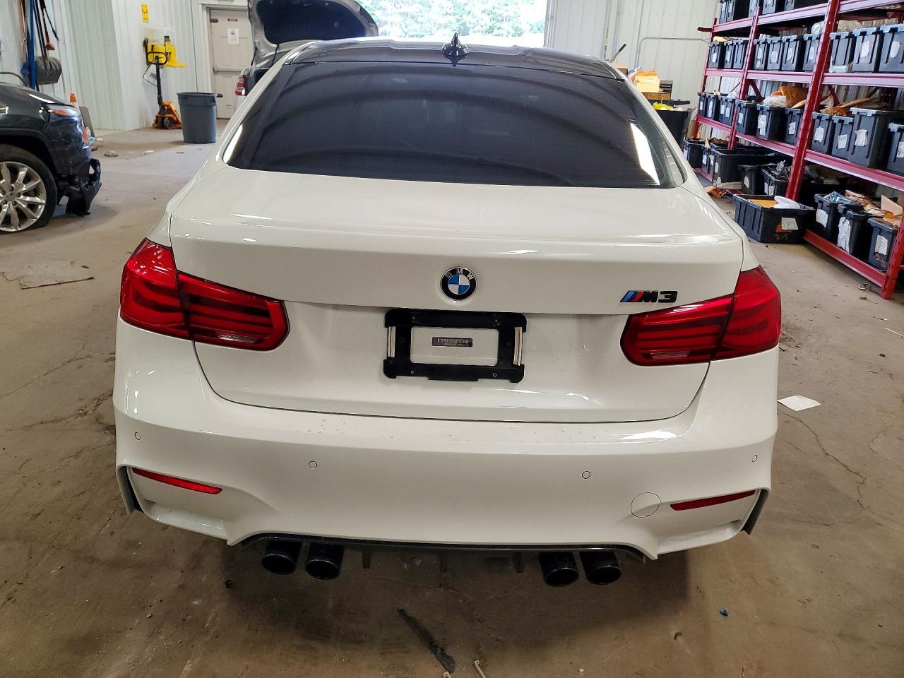 2017 BMW M3 - zdjęcie 6
