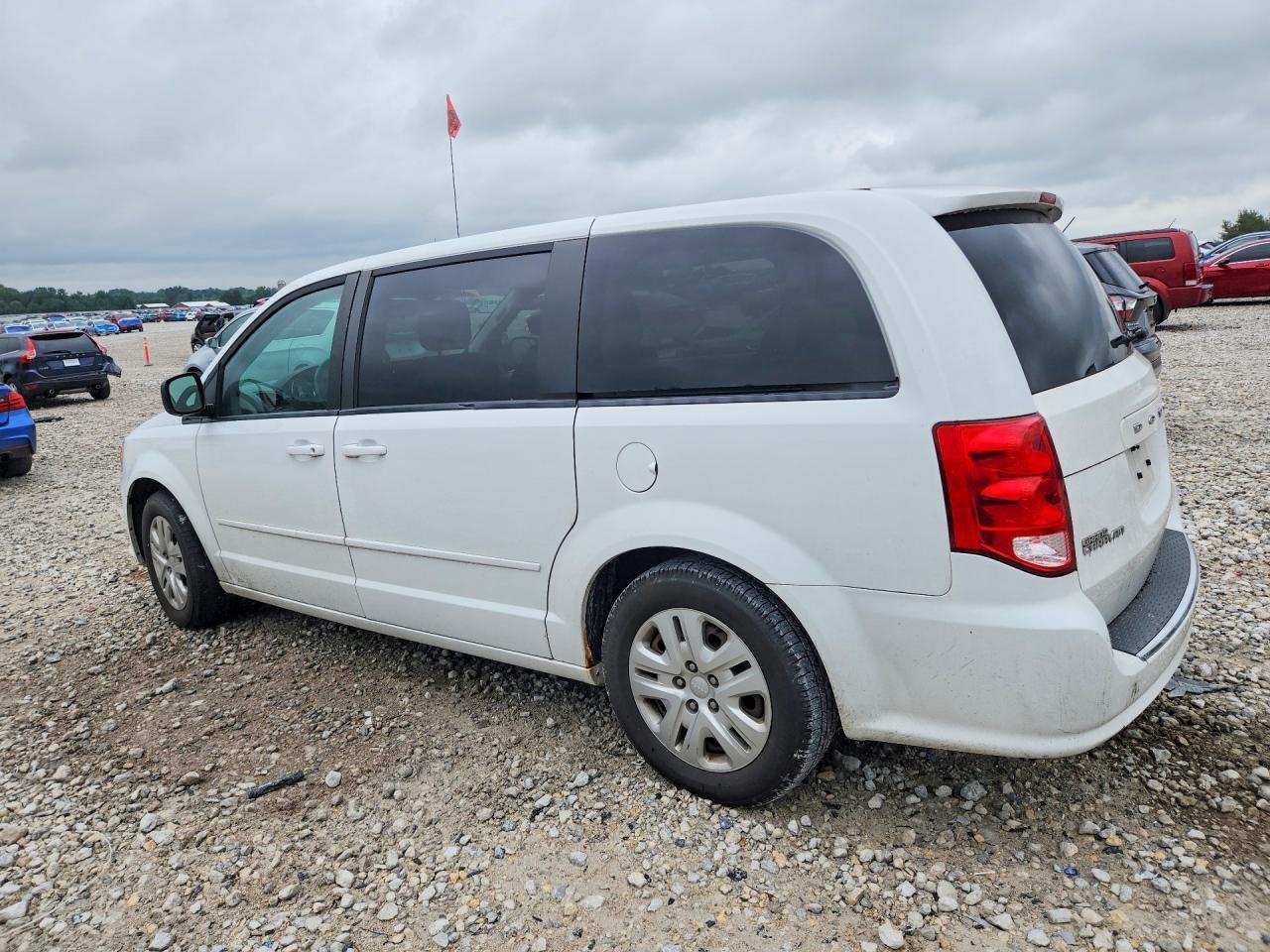 2016 Dodge Grand Caravan Se - zdjęcie 2