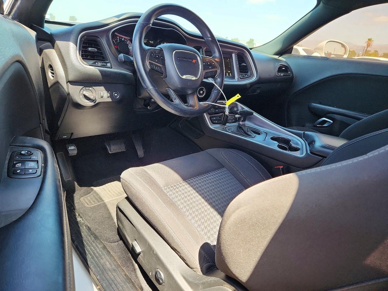 2019 Dodge Challenger Sxt - zdjęcie 8