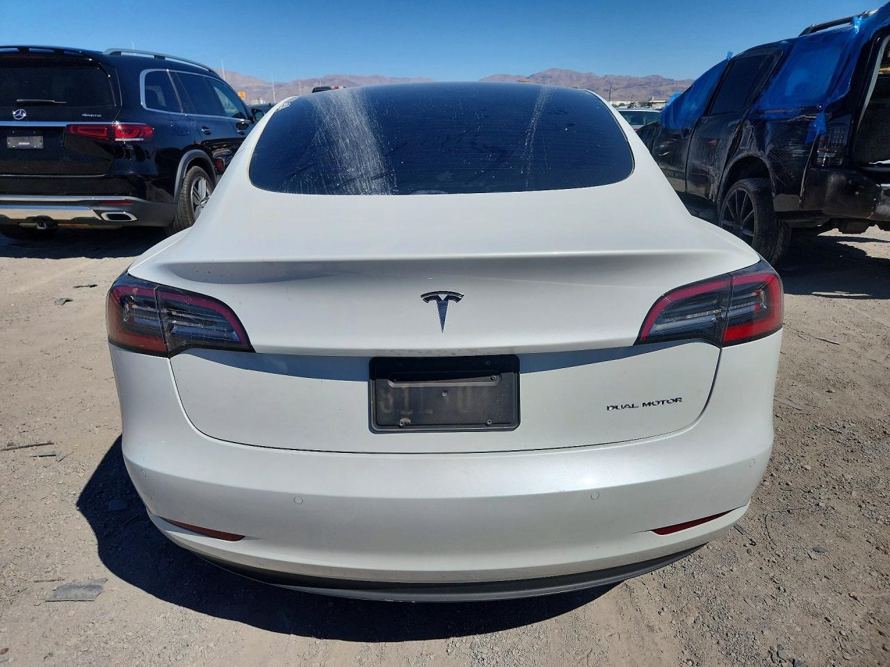 2022 Tesla Model 3 - zdjęcie 6