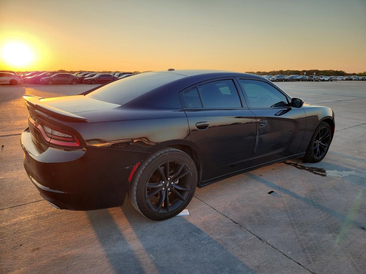 2018 Dodge Charger Sxt - zdjęcie 3