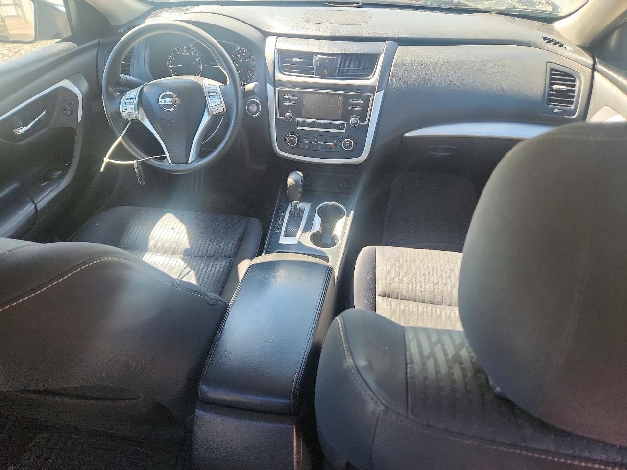 2016 Nissan Altima 2.5 S - zdjęcie 8