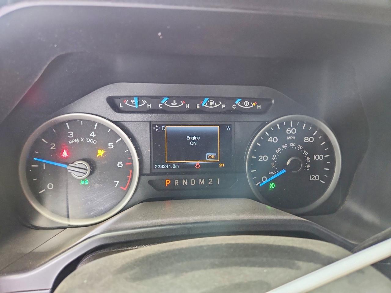 2015 Ford F150 Supercrew - zdjęcie 9