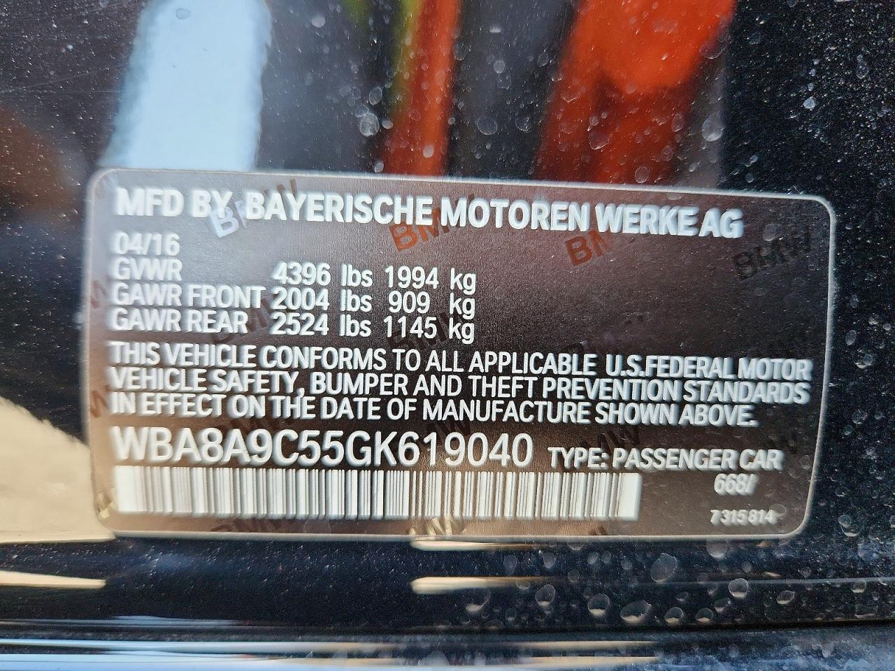 2016 BMW 320 I - zdjęcie 12