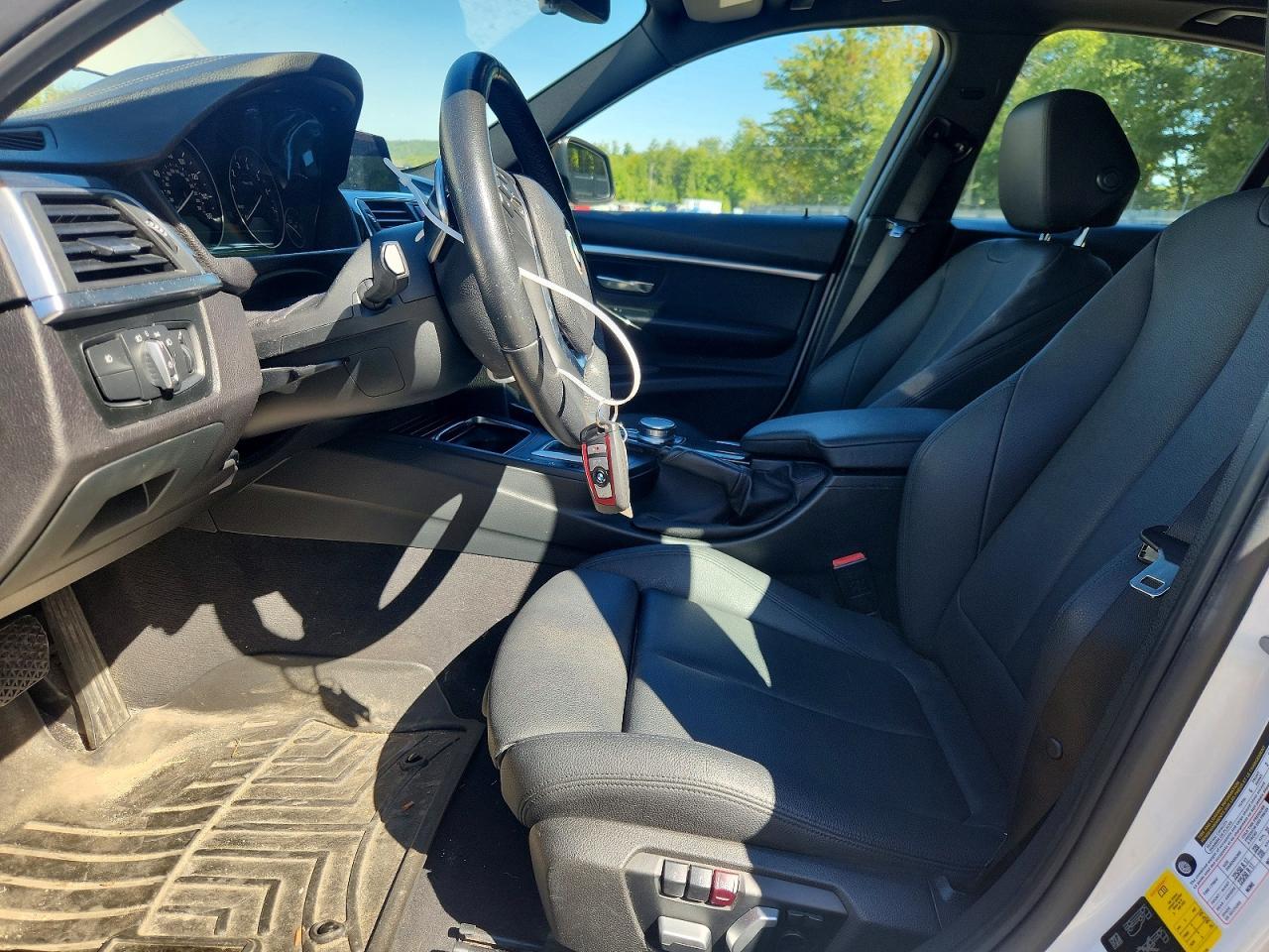 2018 BMW Seria 3 330i - zdjęcie 7