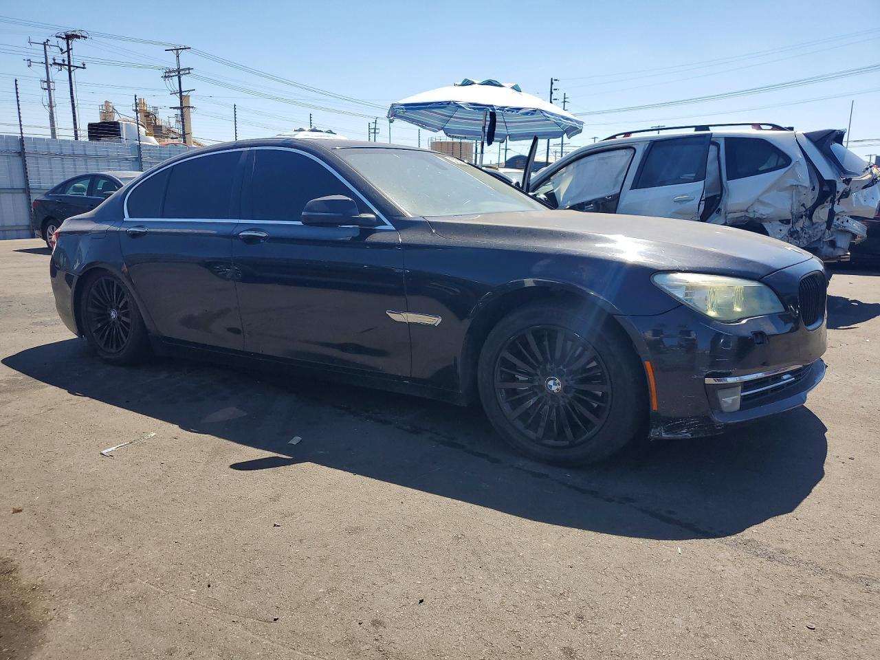 BMW Seria 7 - zdjęcie 4