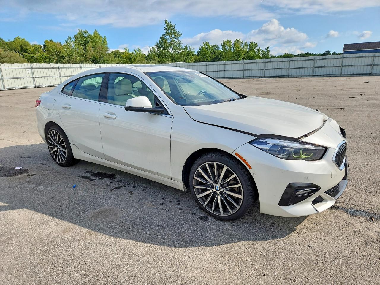 2021 BMW Seria 2 228i - zdjęcie 4