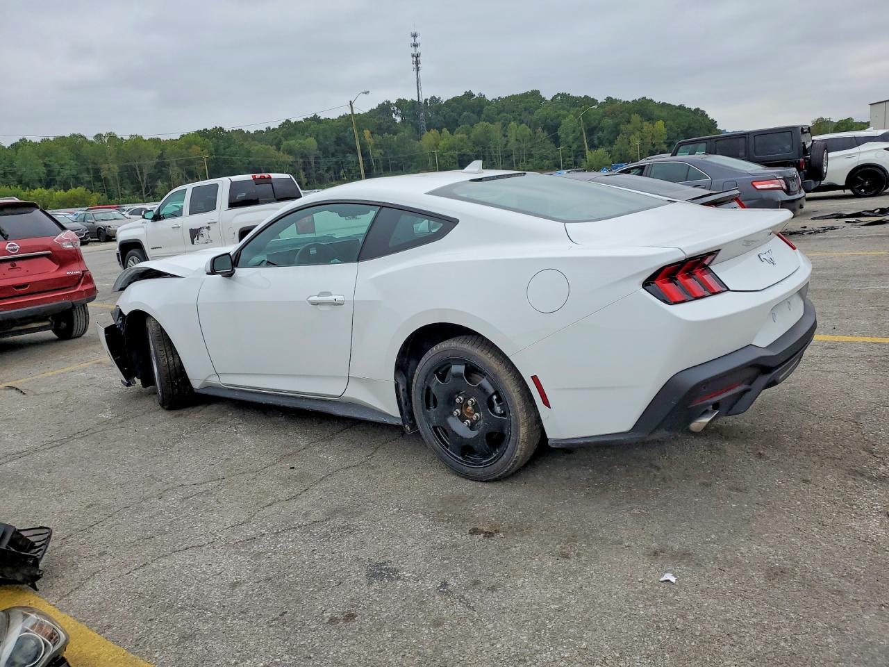 2026 Ford Mustang - zdjęcie 2