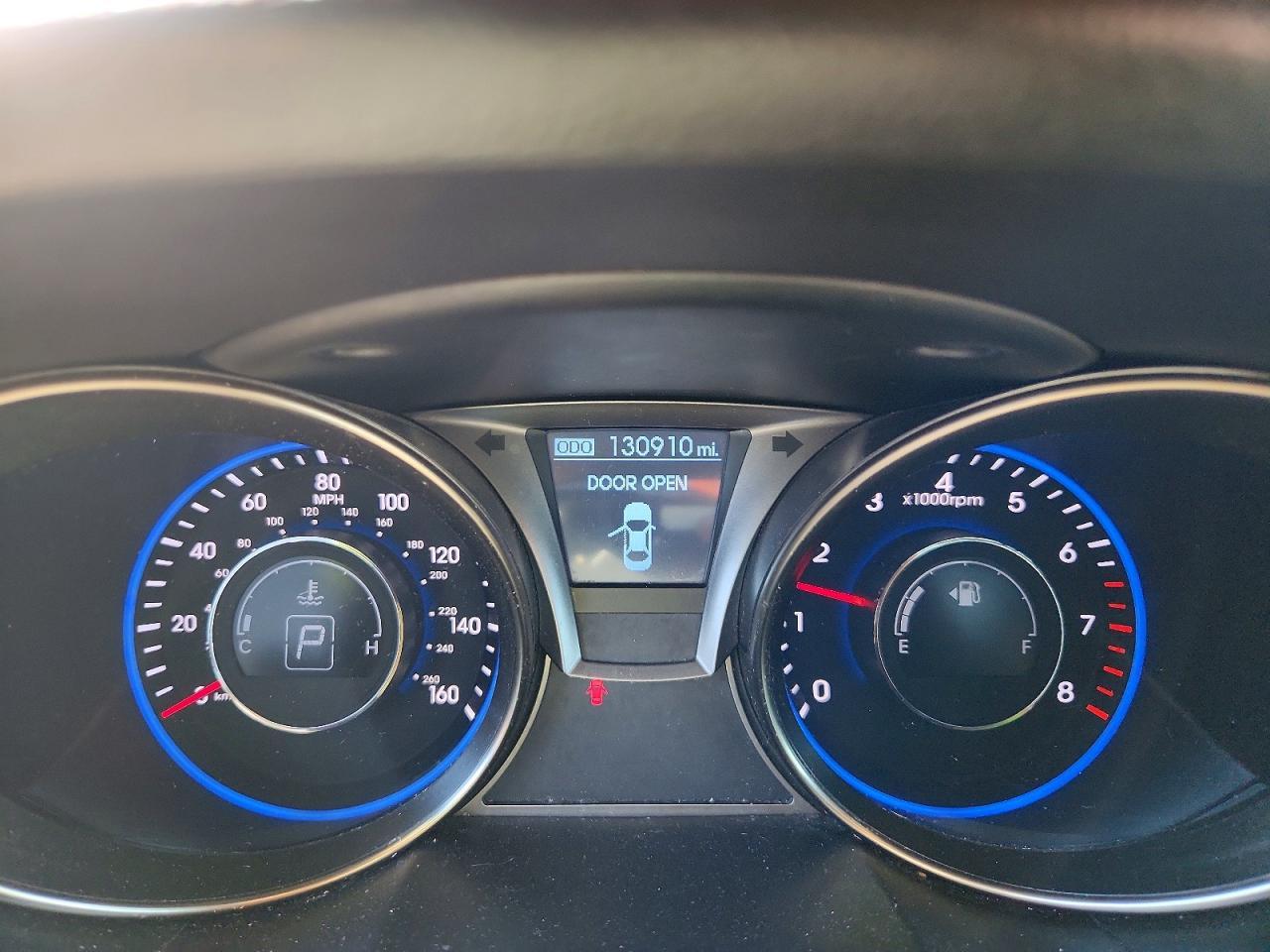 2013 Hyundai Genesis Coupe 2.0T Premium - zdjęcie 9