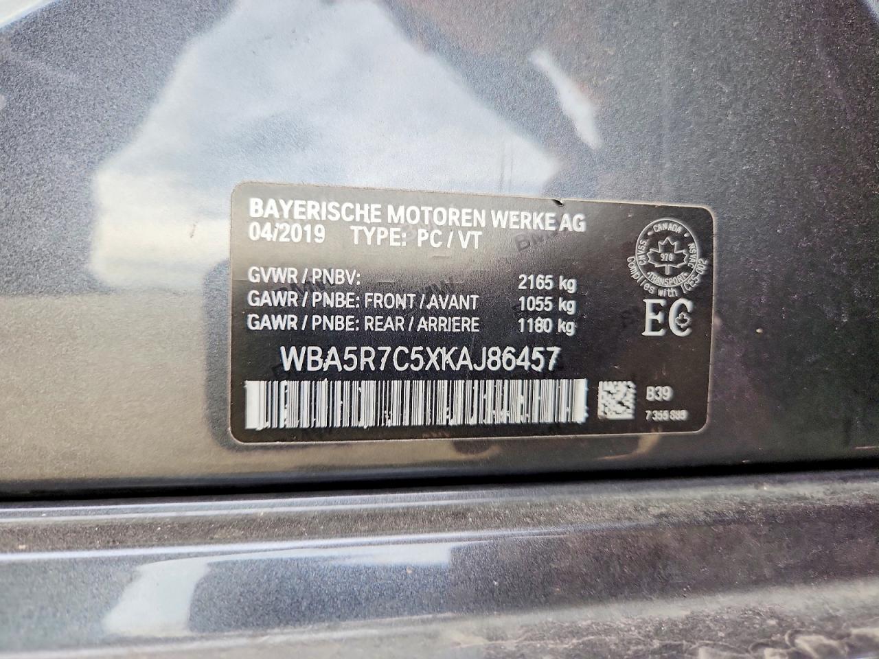 2019 BMW Seria 3 330i - zdjęcie 12