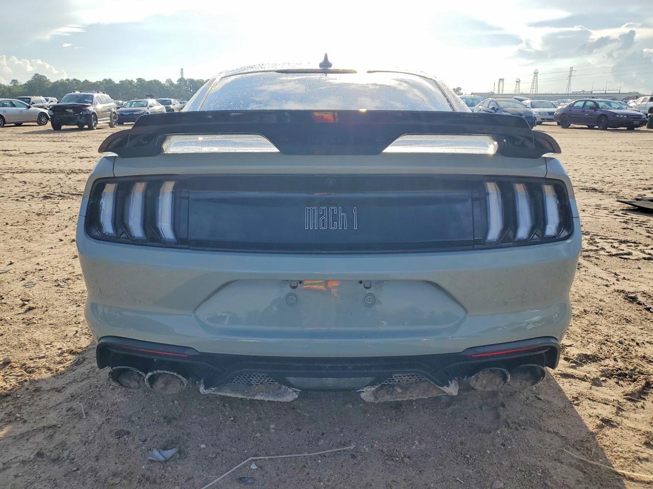 2023 Ford Mustang Mach I - zdjęcie 6