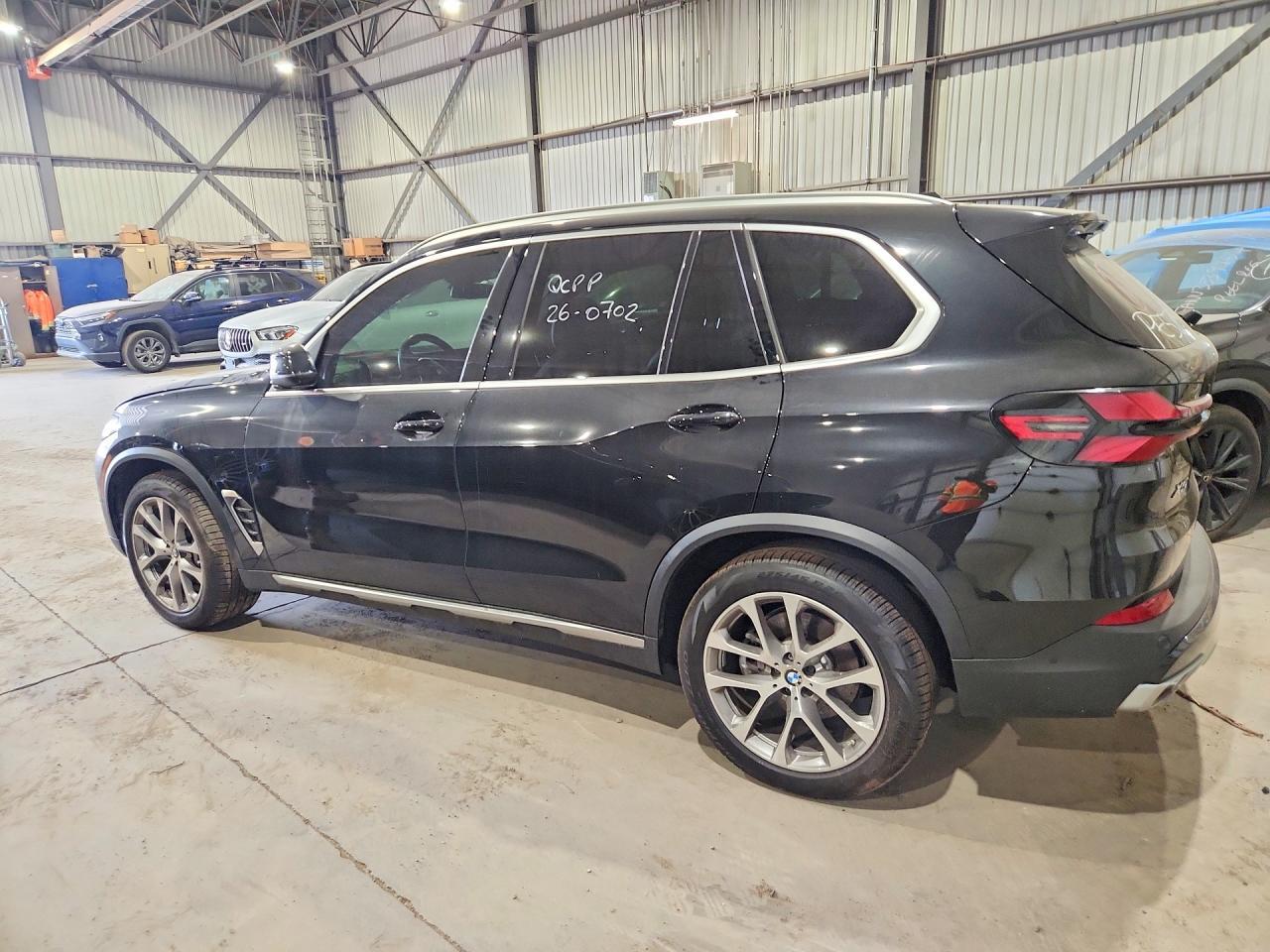 2024 BMW X5 xDrive40I - zdjęcie 2