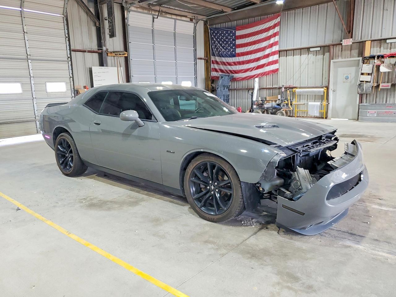 2018 Dodge Challenger R/T - zdjęcie 4