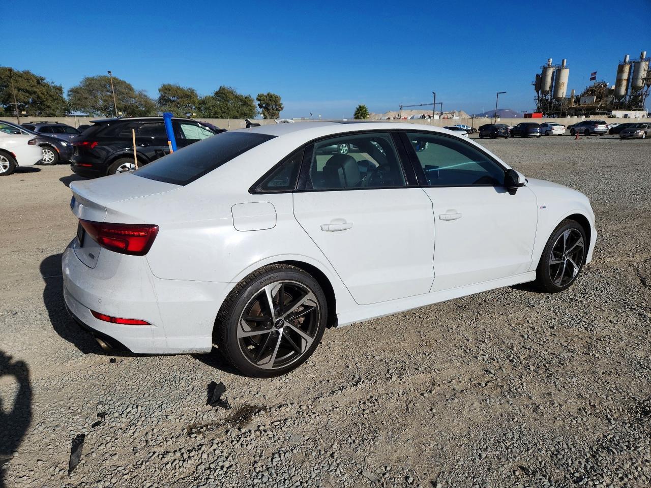 2020 Audi A3 S-Line Premium - zdjęcie 3