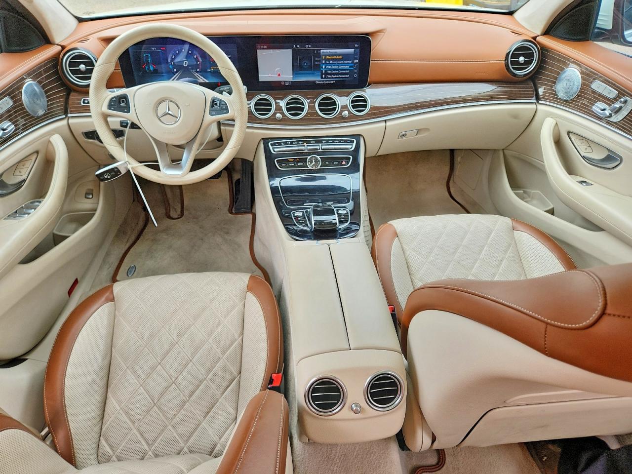 2017 Mercedes-Benz E 300 4Matic - zdjęcie 8