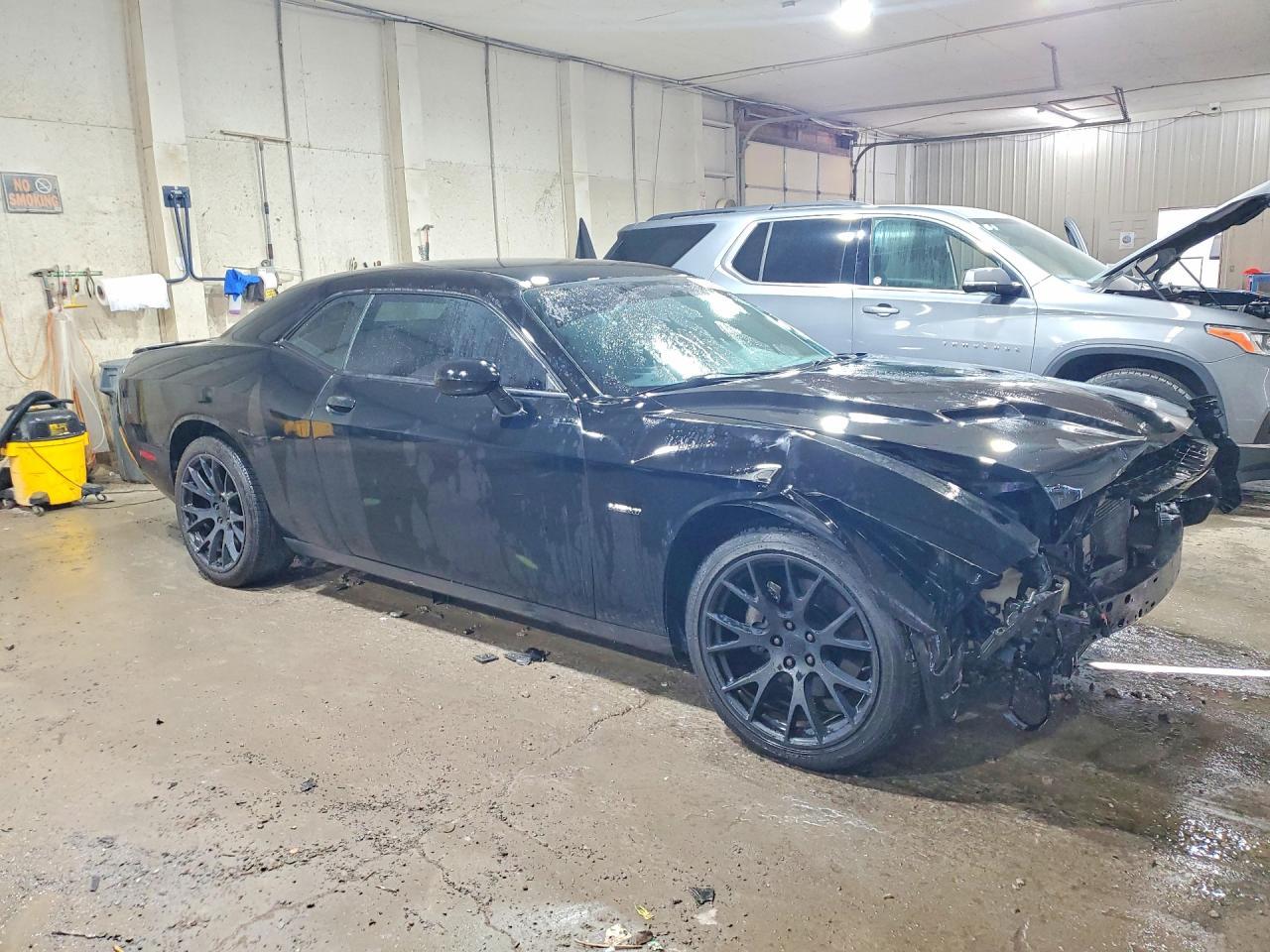 2017 Dodge Challenger R/T - zdjęcie 4