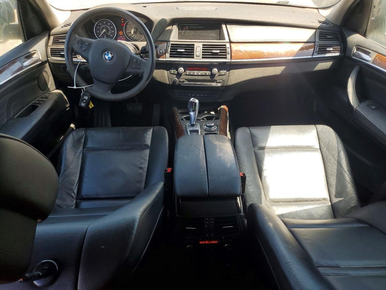 2013 BMW X5 xDrive35I - zdjęcie 8
