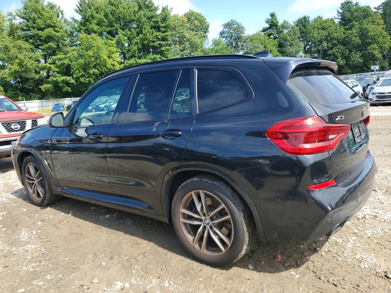 2018 BMW X3 xDrivem40I - zdjęcie 2