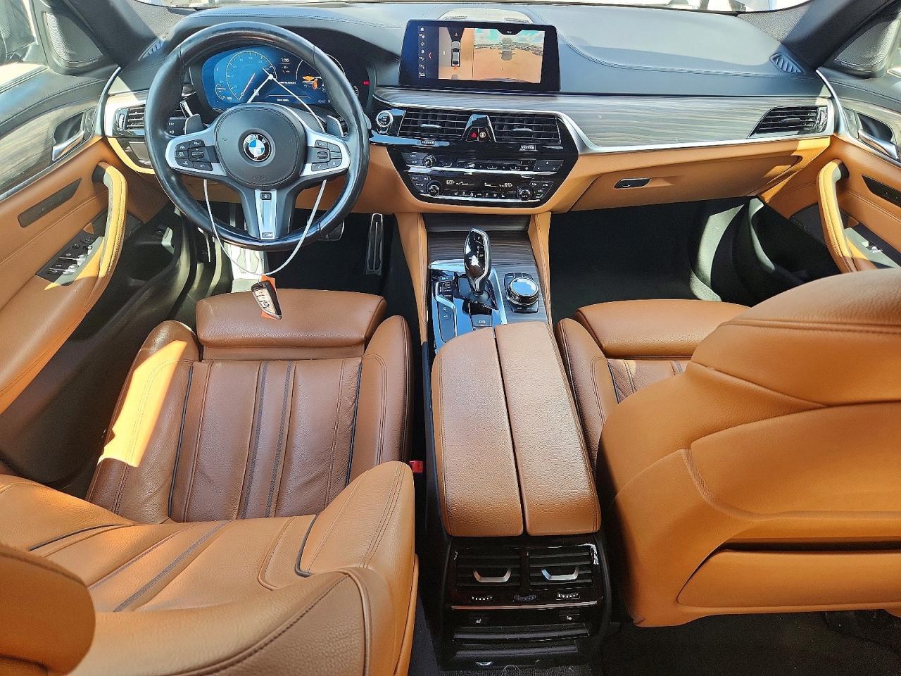 2019 BMW Seria 5 M550i - zdjęcie 8