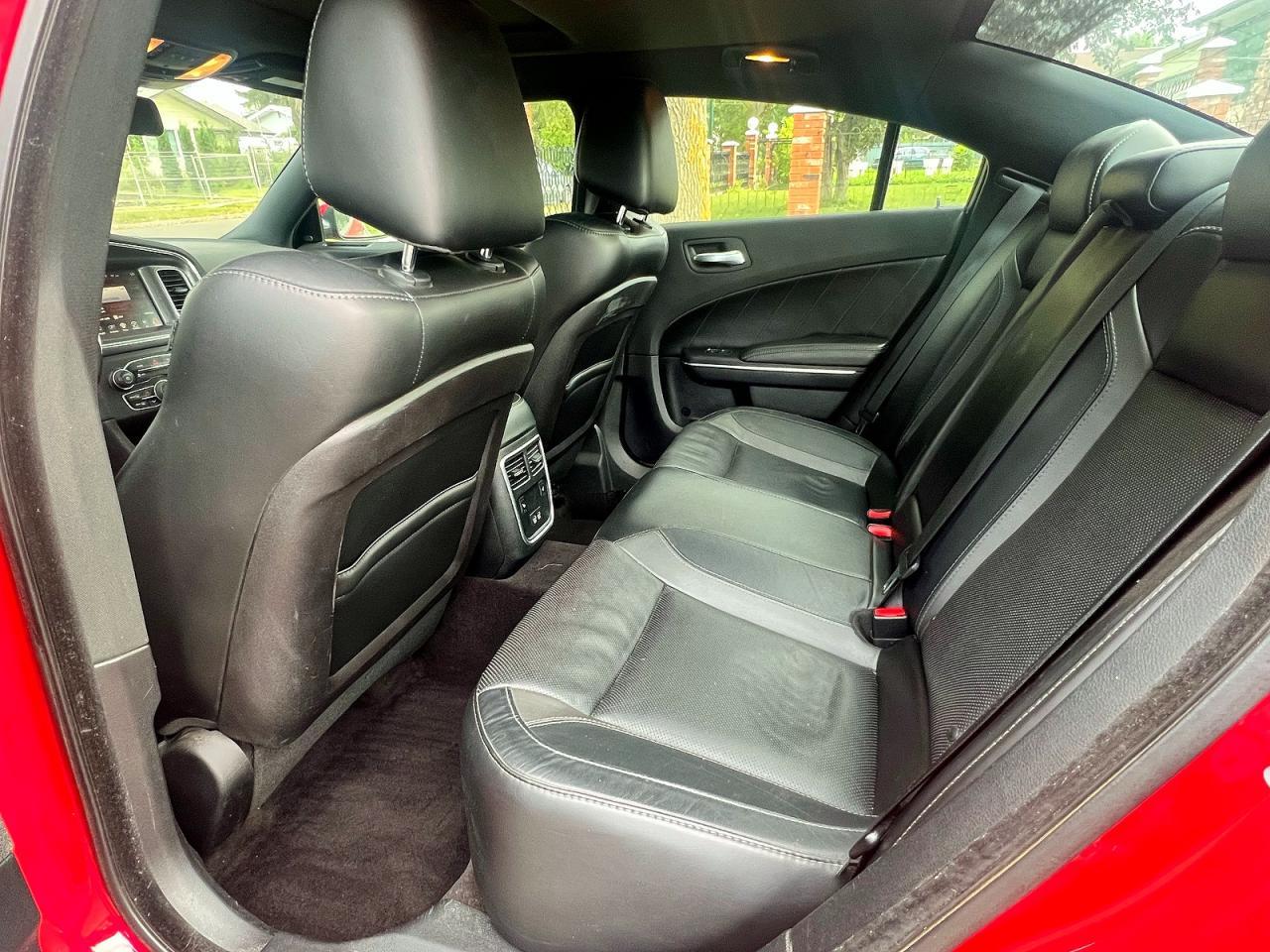 2017 Dodge Charger Sxt - zdjęcie 6