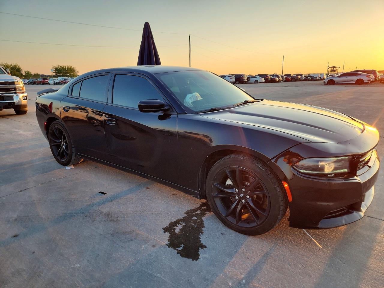 2018 Dodge Charger Sxt - zdjęcie 4