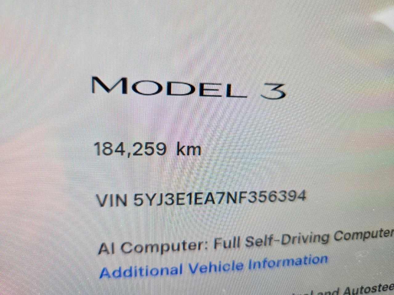 2022 Tesla Model 3 - zdjęcie 9