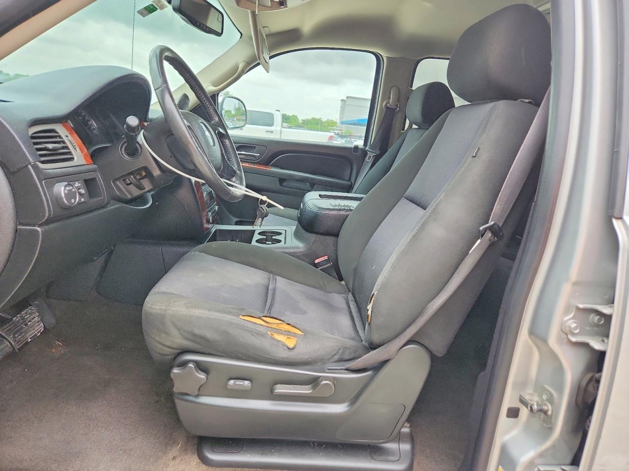 2019 Chevrolet Avalanche Se - zdjęcie 7