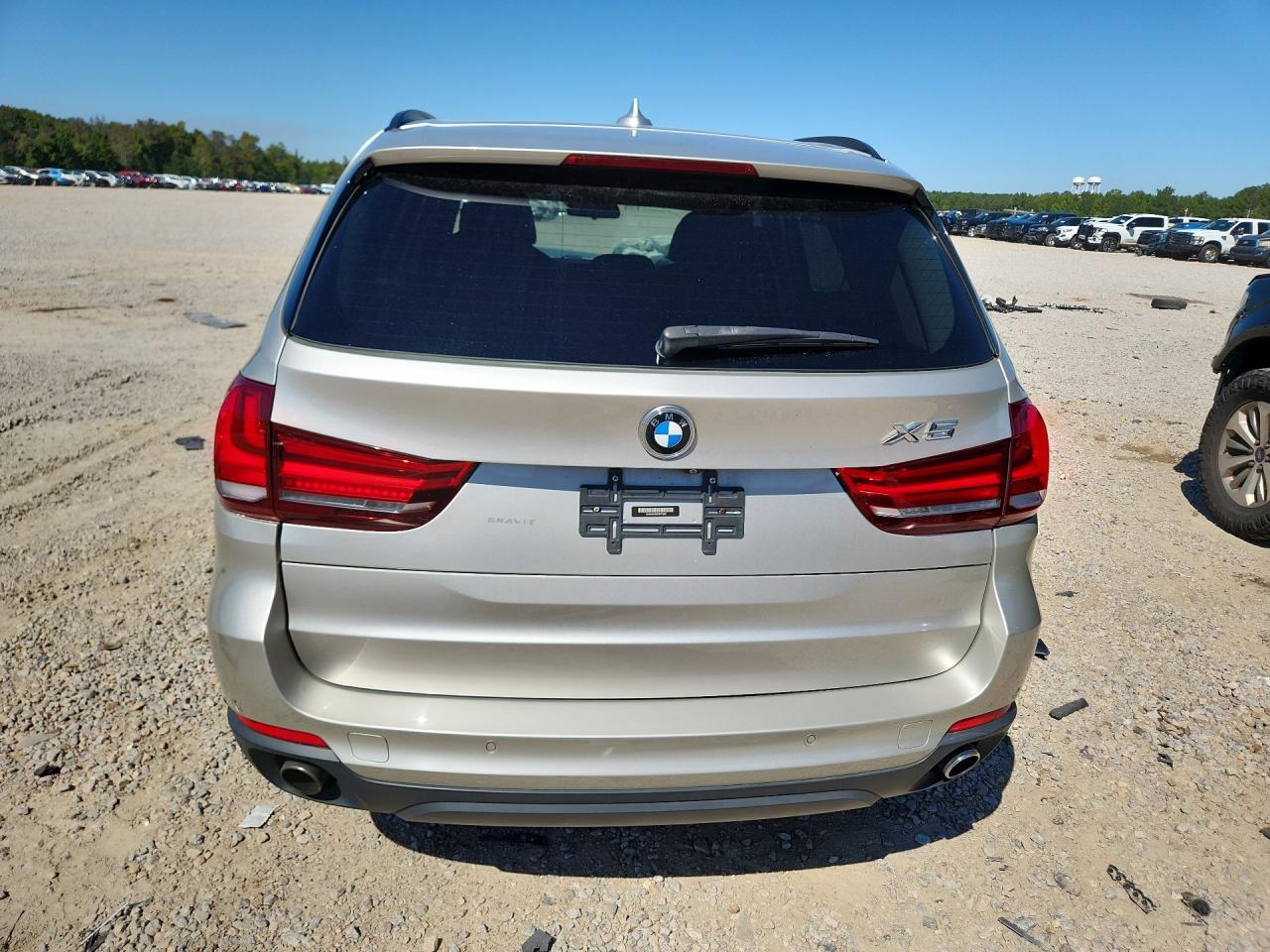 2016 BMW X5 xDrive35I - zdjęcie 6