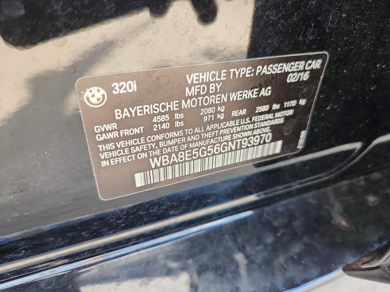 2016 BMW Seria 3 320i - zdjęcie 12
