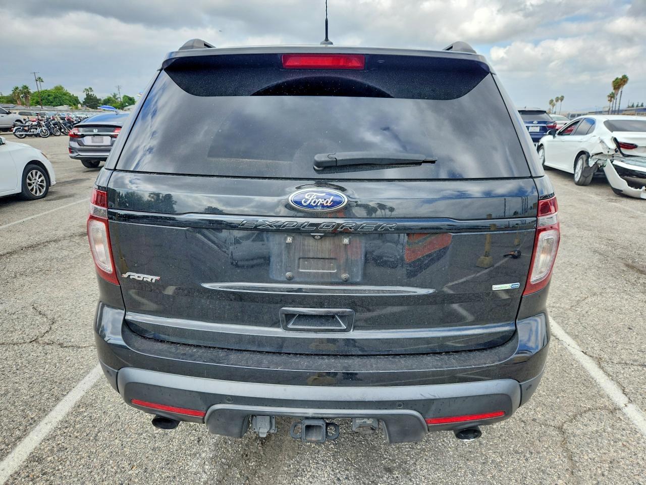 2015 Ford Explorer Sport - zdjęcie 6