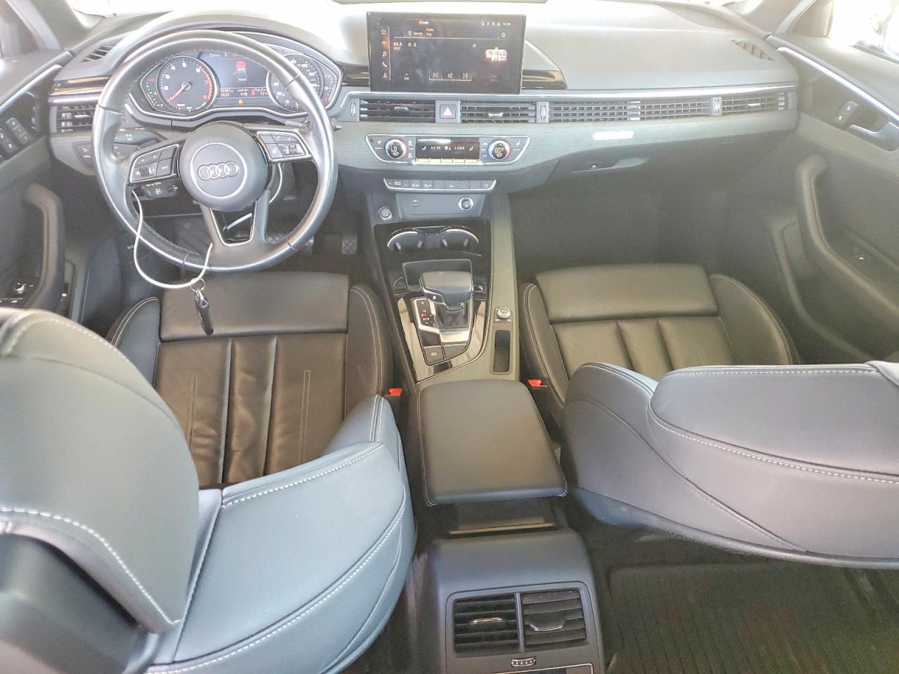 2023 Audi A4 Premium 45 - zdjęcie 8
